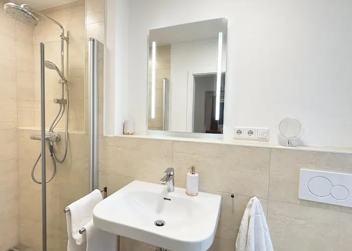 Fischerhuette Hering - Eg Links *